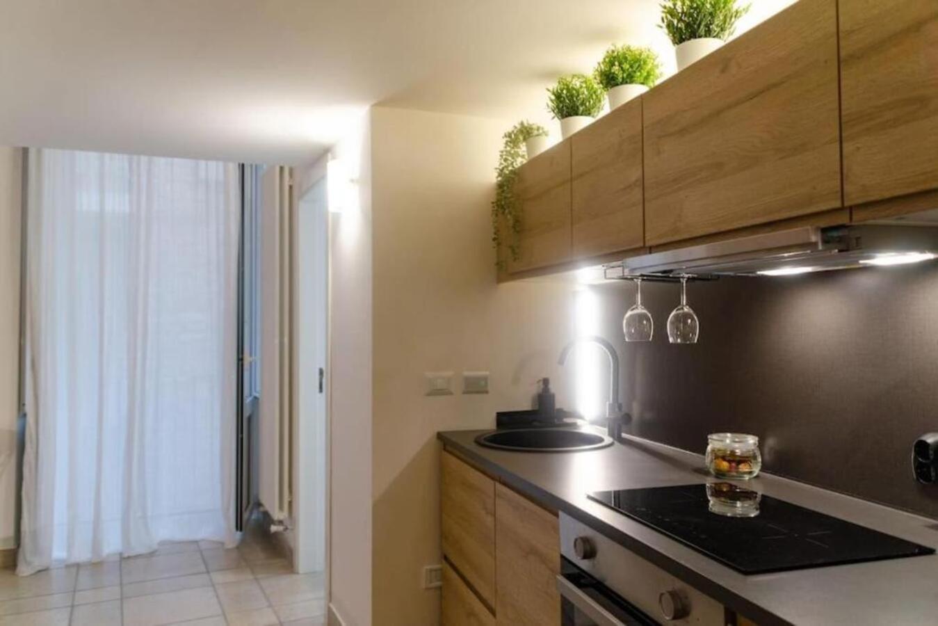 Maison De L'Air - Apt With Jacuzzi โจวีนัซโซ ภายนอก รูปภาพ