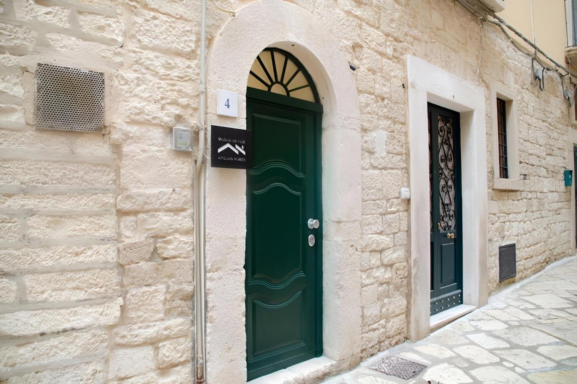 Maison De L'Air - Apt With Jacuzzi โจวีนัซโซ ภายนอก รูปภาพ