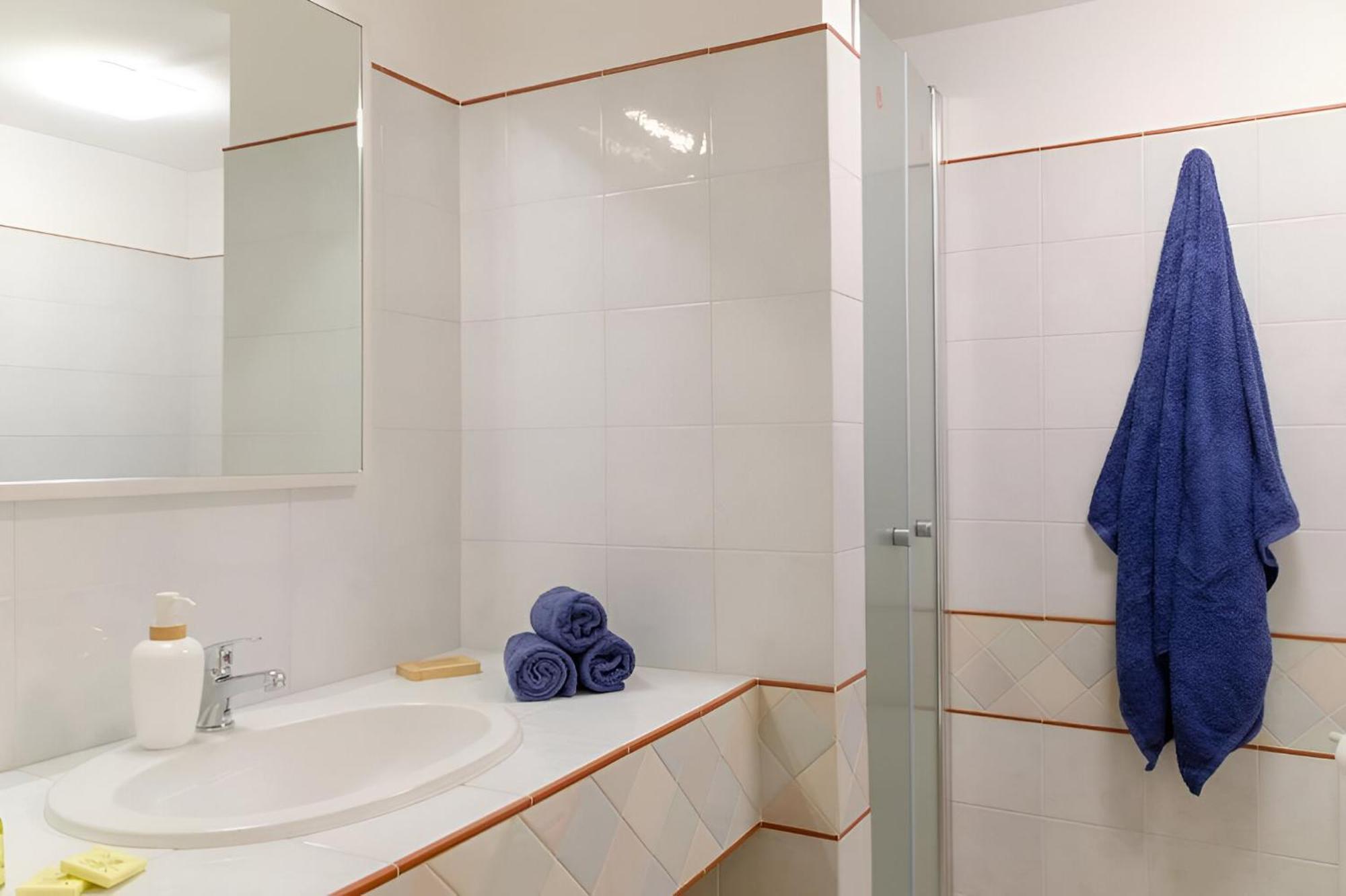 Maison De L'Air - Apt With Jacuzzi โจวีนัซโซ ภายนอก รูปภาพ